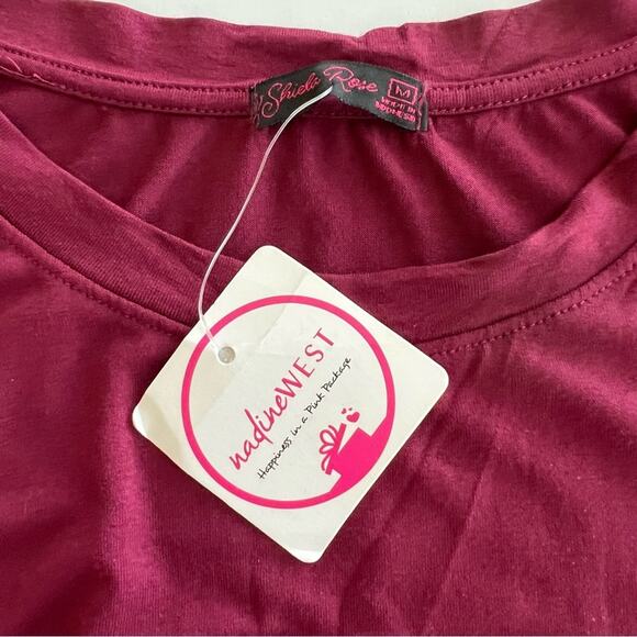 New SHIELA ROSE Sleeveless Top Wine Button Side Accent Women’s SIZE Medium - Picture 7 of 7
